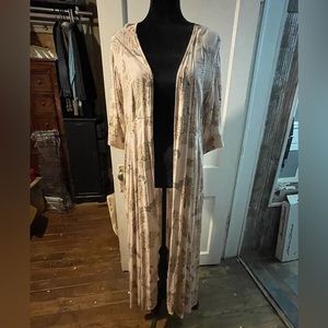 Joyfolie floral kimono